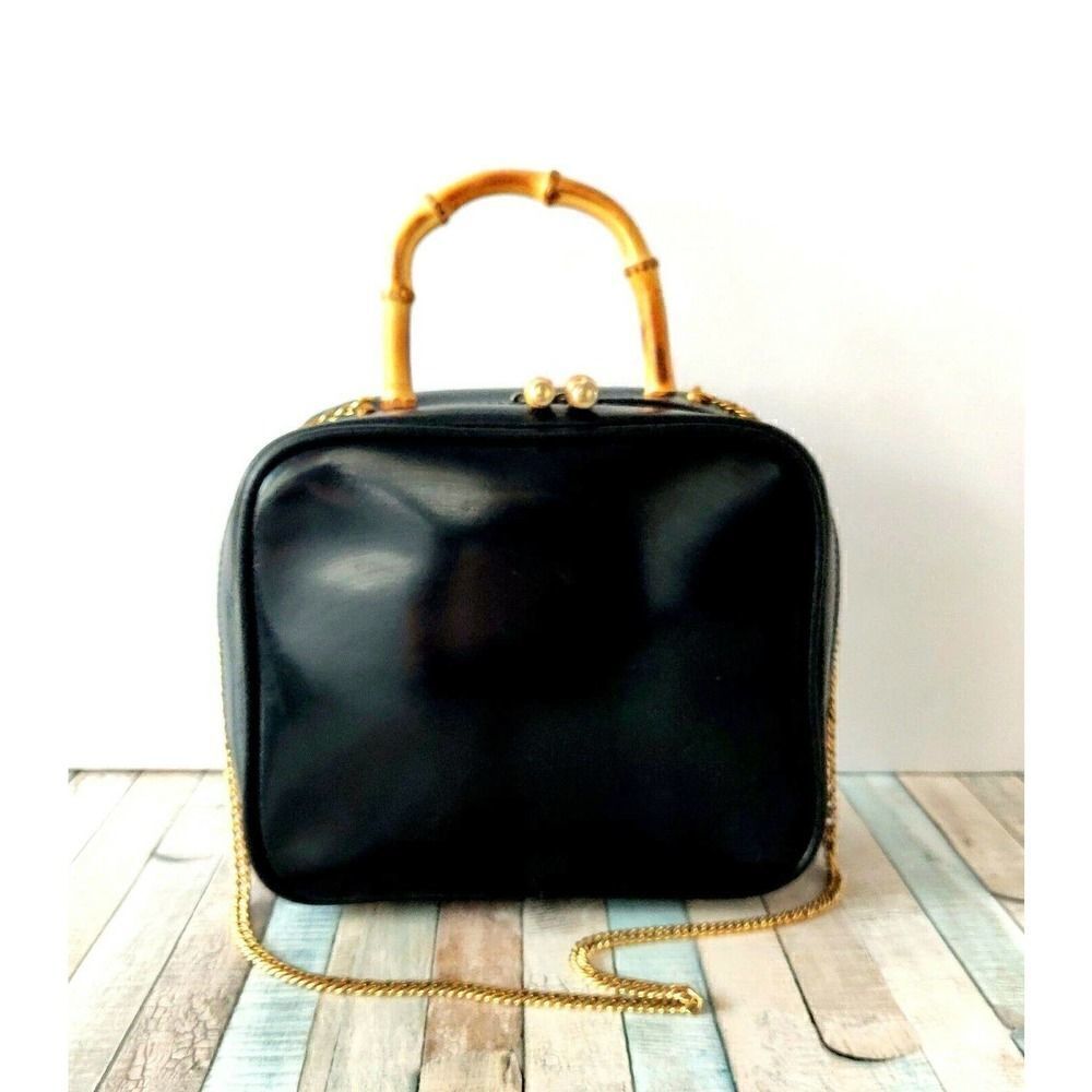 VTG CARLA MANCINI BLACK GENUINE LEATHER BAMBOO DECOR CHAIN STRAP SHOULDER BAG